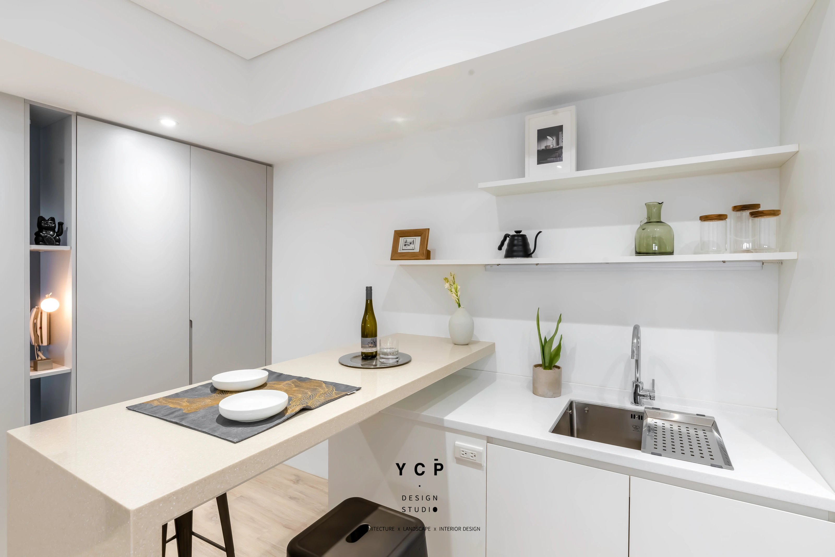 V & T — project image 11